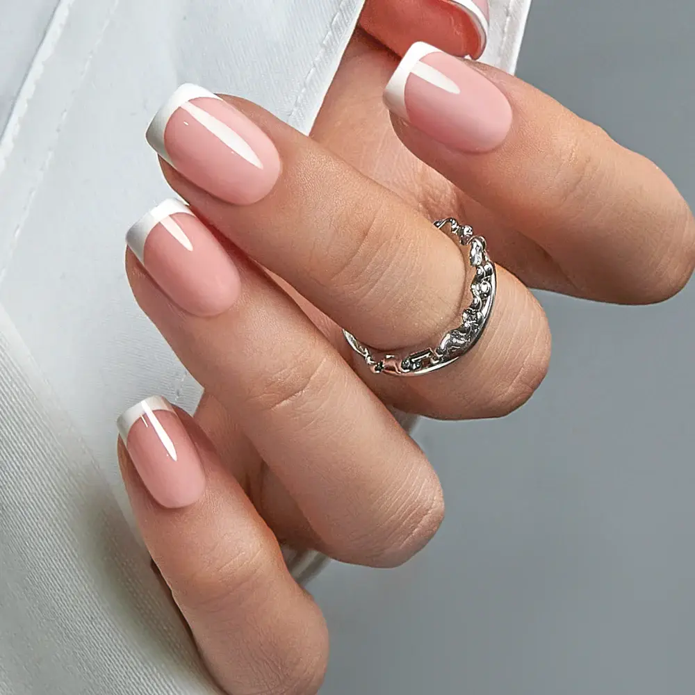 Snaps Press-On Nails
