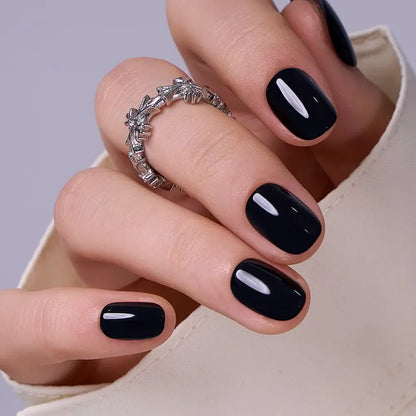 Snaps Press-On Nails