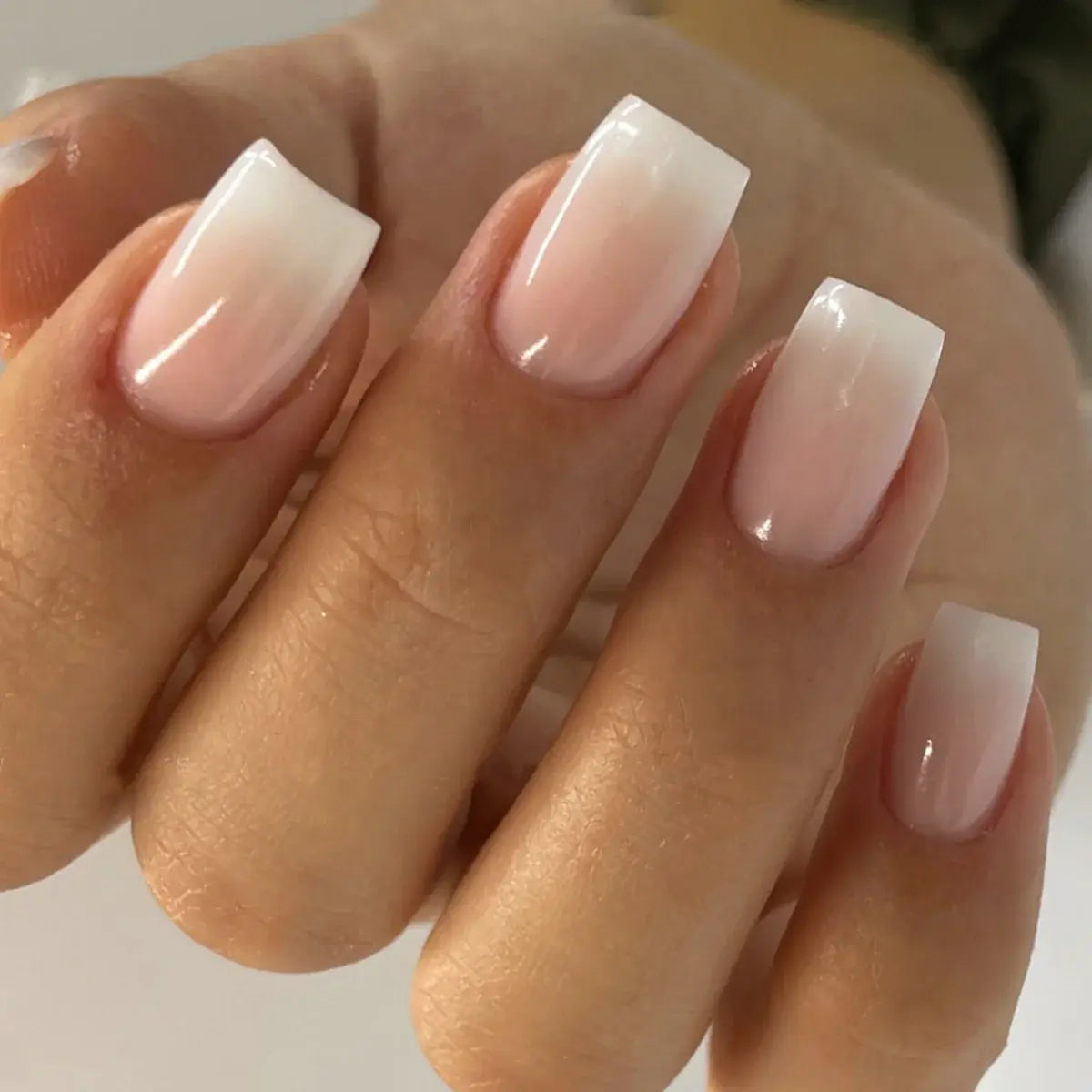 Snaps Press-On Nails
